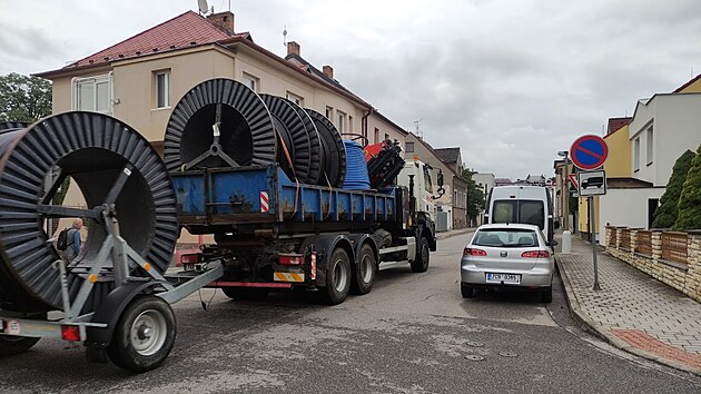 Ulici řidiči používají jako zkratku.