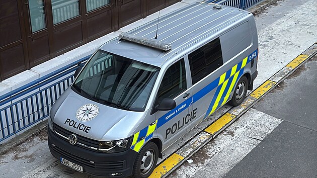 Policisté zasahují ve Fakultní nemocnici v Motole. (23. února 2025)