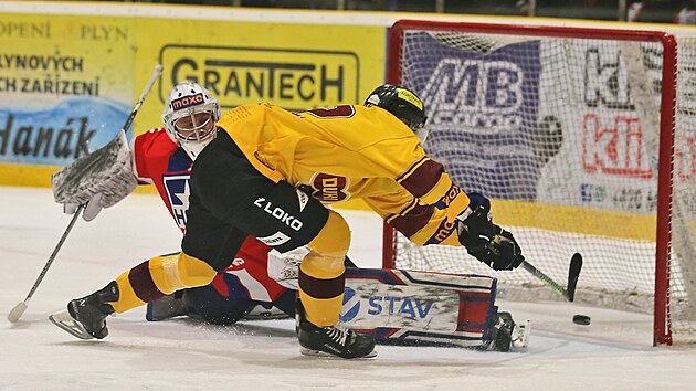 Momentka ze zápasu Horácká Slavia Třebíč - Dukla Jihlava