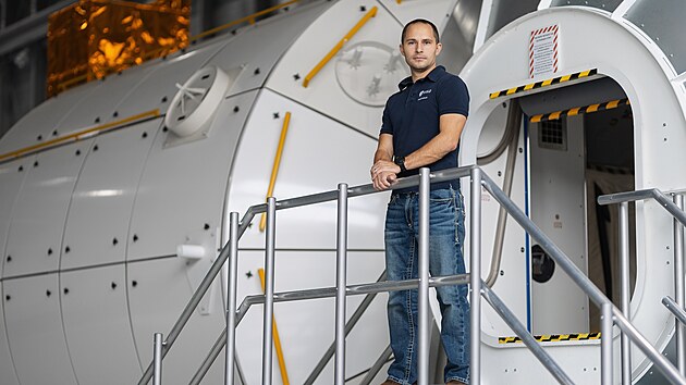 Stíhací pilot Aleš Svoboda se připravuje na let do kosmu pod křídly Evropské kosmické agentury.