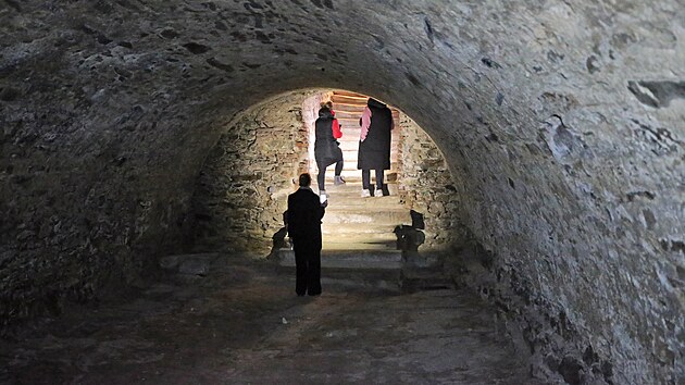 Nově zpřístupněné prohlídkové trasy státního zámku v Telči ukážou nejen neotřelý výhled na zámecký park, ale umožní také nahlédnout na původní hrad a bývalý pivovar z návštěvníky dosud neviděné perspektivy.