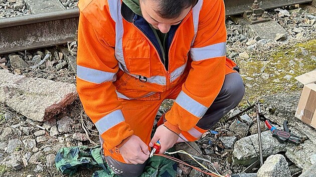 Oprava poškozených kabelů (25. března 2025)