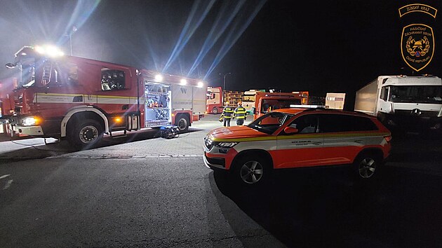 Na hraničním přechodu se Slovenskem ve Starém Hrozenkově instalovali profesionální hasiči dekontaminační stanoviště. Opatření k ochraně území před nebezpečím zavlečení nebezpečné nákazy slintavky a kulhavky ze Slovenské republiky zavedla Státní veterinární správa. (27. března 2025)