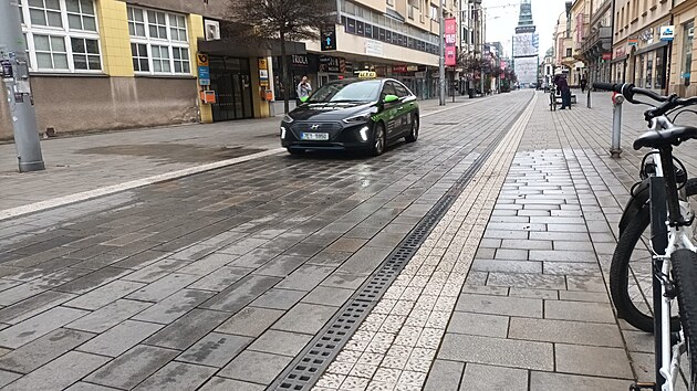 Na pardubické třídě Míru došlo z pátka na sobotu k násilné potyčce, po které na místě zůstal ležet mrtvý muž. (29. března 2025)