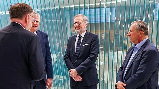 Připravenost společnosti OKD na konec těžby uhlí a plán jejích budoucích podnikatelských činností po roce 2025 byly hlavním tématem jednání premiéra Petr Fiala a ministra financí Zbyněk Stanjura s vedením a odboráři firmy.