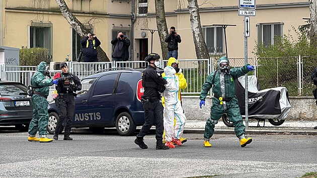 Záchranné složky zadržely muže, který vyhrožoval výbuchem a antraxem. (7. dubna 2025)