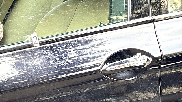 Policie vyšetřuje loupežné přepadení v pražském Karlíně. (9. dubna 2025)