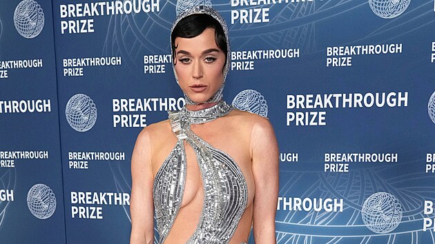Katy Perry na Breakthrough Prize v Santa Monice (5. dubna 2025)