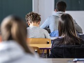První kolo přijímacích zkoušek na Střední odborné škole Drtinova v Praze. (11.... První kolo přijímacích zkoušek na Střední odborné škole Drtinova v Praze. (11....