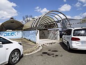 Podzemní garáže v Brně za Lužánkami se rozkládají na ploše 4 500 metrů... Podzemní garáže v Brně za Lužánkami se rozkládají na ploše 4 500 metrů...