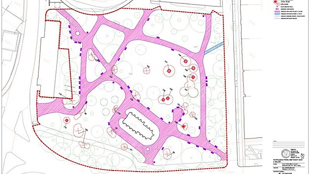 Růžově vyznačené asfaltové plochy jsou určeny k demolici, červeně označené stromy a keře k odstranění.