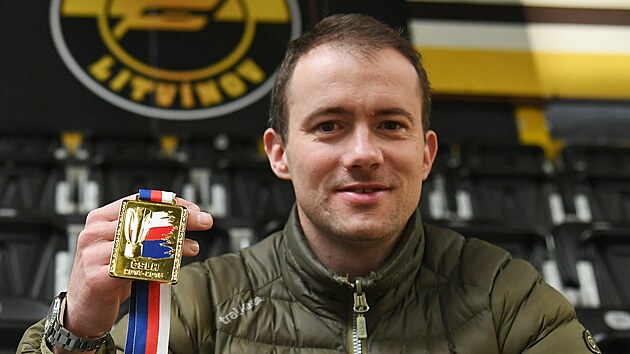 Jakub Petružálek, bývalý hokejista Litvínova, mistr z roku 2015.