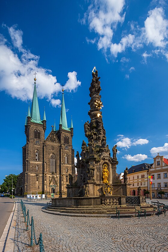 Chrudim – Město loutek i Brána Železných hor