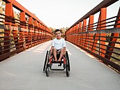 Dnes sedmiletý Honzík dělá ve své léčbě velké pokroky. Dnes sedmiletý Honzík dělá ve své léčbě velké pokroky.