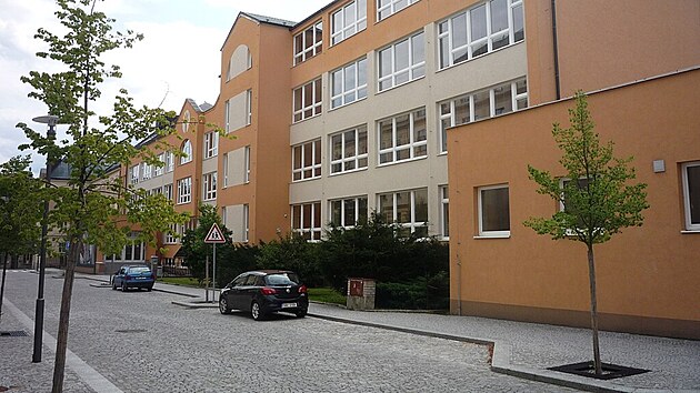 Gymnázium v Havlíčkově Brodě řeší prohřešek svého zaměstnance. Učitel českého... Gymnázium v Havlíčkově Brodě řeší prohřešek svého zaměstnance. Učitel českého...