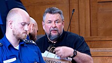 „Nebudu vás krmit slovy, že jsem nic neudělal. Nepopírám, že se to stalo, řekl... „Nebudu vás krmit slovy, že jsem nic neudělal. Nepopírám, že se to stalo, řekl...