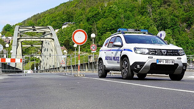 Uzavřený Tyršův most v Děčíně (květen 2025) Uzavřený Tyršův most v Děčíně (květen 2025)
