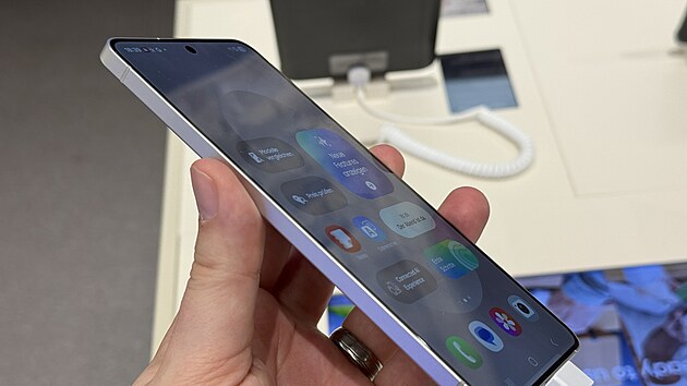 Samsung Galaxy S25 Edge Samsung Galaxy S25 Edge