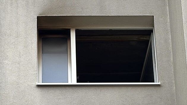 Požár bytu na Černém Mostě v Praze. (25. května 2025)