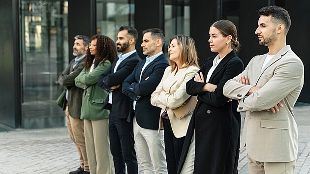 Rovnováha mezi prací a životem nabývá na důležitosti. Work‑life balance považuje za zásadní 83 procent zaměstnanců, mzda se tak poprvé ocitla až na druhém místě, byť jen o jediný procentní bod. Vyplývá to z letošního průzkumu společnosti Randstad. A pozorují to i české firmy. Lidé odcházejí hlavně kvůli nedostatku flexibility a smysluplnosti práce, nikoliv kvůli výplatní pásce. Rovnováha mezi prací a životem nabývá na důležitosti. Work‑life balance považuje za zásadní 83 procent zaměstnanců, mzda se tak poprvé ocitla až na druhém místě, byť jen o jediný procentní bod. Vyplývá to z letošního průzkumu společnosti Randstad. A pozorují to i české firmy. Lidé odcházejí hlavně kvůli nedostatku flexibility a smysluplnosti práce, nikoliv kvůli výplatní pásce.