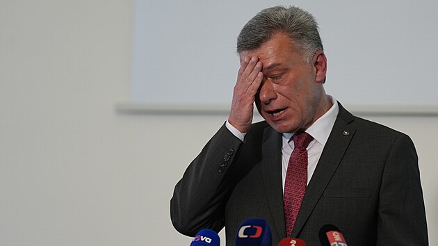 Ministr spravedlnosti Pavel Blažek (ODS) na čtvrteční tiskové konferenci... Ministr spravedlnosti Pavel Blažek (ODS) na čtvrteční tiskové konferenci...