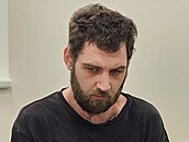 Jakub B. z Kopřivnice dostal trest osm let vězení za pokud vraždy své bývalé... Jakub B. z Kopřivnice dostal trest osm let vězení za pokud vraždy své bývalé...