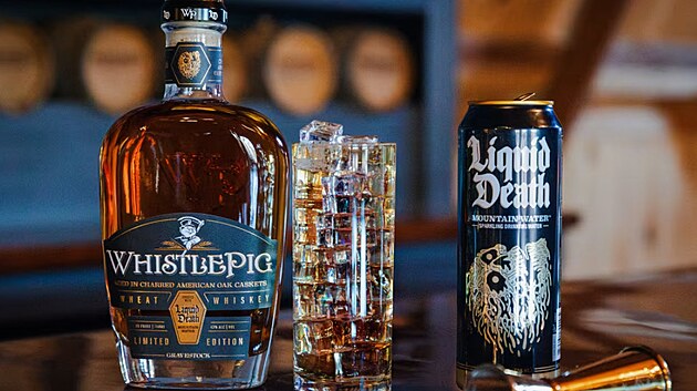 Společnosti Liquid Death a WhistlePig představily novou whiskey zrající v... Společnosti Liquid Death a WhistlePig představily novou whiskey zrající v...