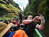 Edmundova soutěska se po třech letech zase otevřela široké veřejnosti. (19.... Edmundova soutěska se po třech letech zase otevřela široké veřejnosti. (19....