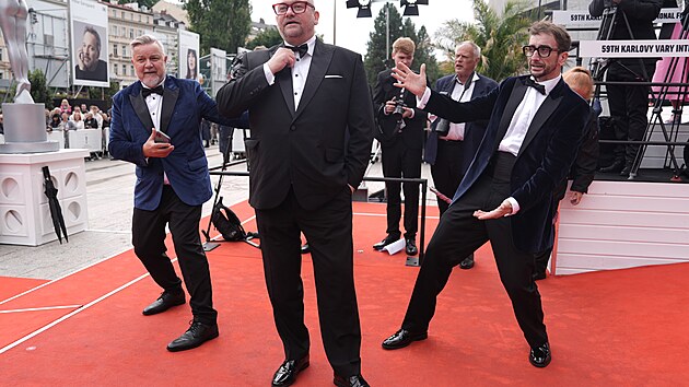 Marek Taclík a Jakub Žáček na červeném koberci zakončení festivalu (12. července 2025)