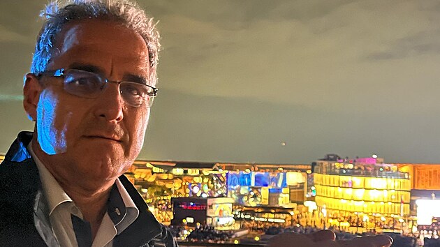 Robert Prix ze společnosti ArchaPlan působil při stavbě českého pavilonu na světové výstavě Expo 2025 v Ósace jako technický dozor, už předtím byl hlavním inženýrem projektu.