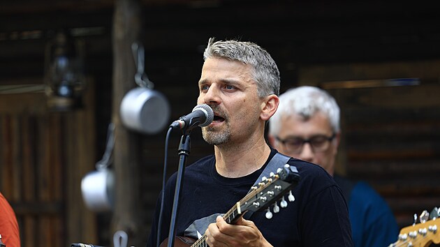 Kapela Monopól zahrála na happeningu k desátému ročníku hudebního festivalu Maraton hudby Brno (4. června 2025)