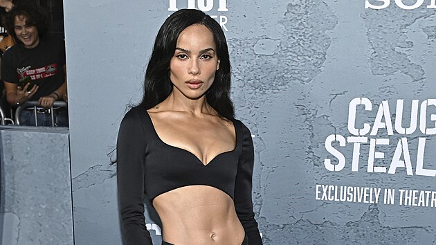 Zoe Kravitzová v New Yorku na premiéře filmu Život v hajzlu (26. srpna 2025)