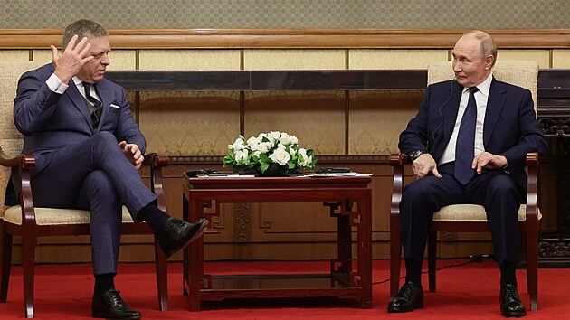 Robert Fico v Pekingu jednal s Vladimirem Putinem (2. září 2025)