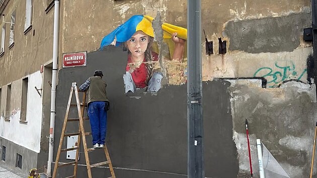 Streetartová malba v Praze 4 v Mojmírově ulici, která kvůli rekonstrukci musela zmizet. (13. září 2025)