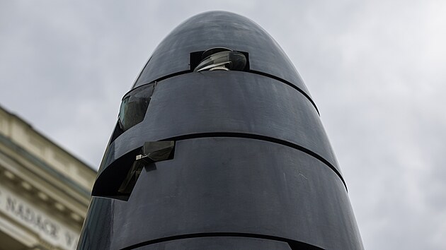 Už patnáct let stojí na brněnském náměstí Svobody netradiční orloj. (17. září 2025)