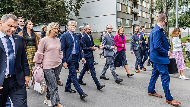 Prezident Petr Pavel nav&scaron;t&iacute;vil i vyloučen&eacute; čtvrti. (17.z&aacute;ř&iacute; 2025)