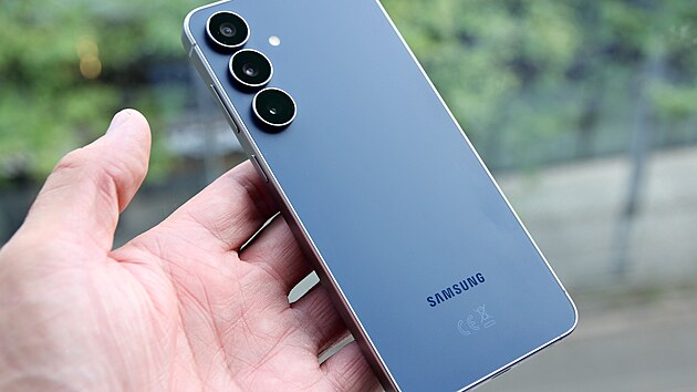 Samsung Galaxy S25 FE