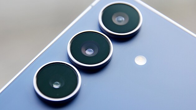 Samsung Galaxy S25 FE