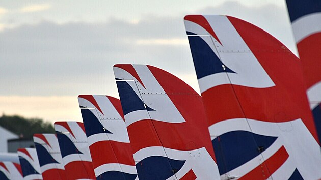 Legendární britští Red Arrows jsou v Česku. (18. září 2025)