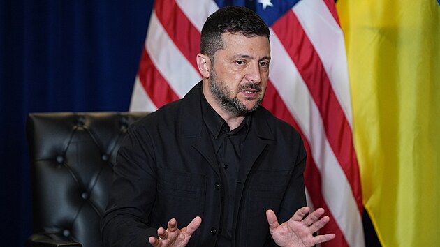 Donald Trump a Volodymyr Zelenskyj se sešli na okraj Valného shromáždění OSN. (23. září 2025)