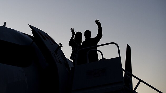 Přilétají, odlétají. Návštěvy zahraničních státníků – cíle jejich cest a destinace, kterým se vyhýbají – formují podobu uspořádání celého světa.