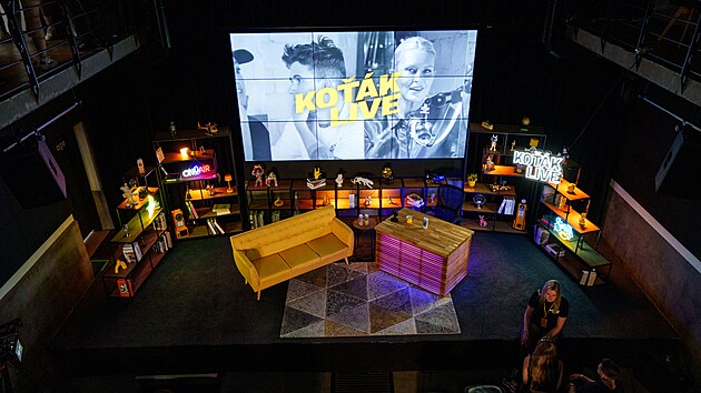 Jakub „Koťák“ Kotek a první natáčení jeho nové talk show Koťák live. (22. září 2025)