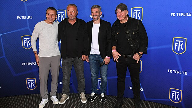 Teplice, 29. 9. 2025, premiéra dokumentu o FK Teplice U nás na Stínadlech. Trenérský štáb Ondřej Prášil, Zdenko Frťala, Jan Rezek a člen skupiny Kabát Ota Váňa.