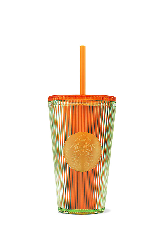 Podzim: čas zvolnit, užívat přátel i teplé kávy.