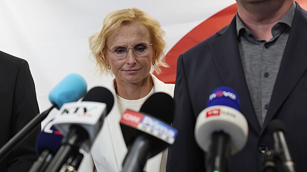 Kateřina Konečná oznámila prohru Stačilo!. Volební štáb byl v hotelu Vista v Ostravě, kde sledoval výsledky parlamentních voleb 2025. (4. října 2025)