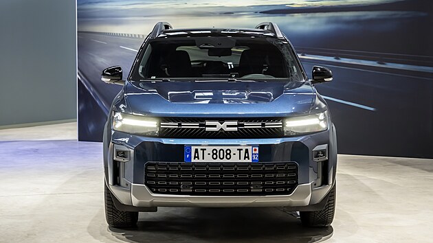 Dacie Duster a Bigster dostávají unikátní hybridní čtyřkolku.