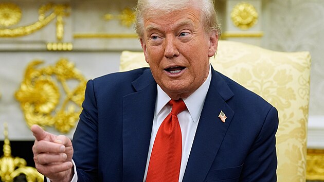 Americký prezident Donald Trump a finský prezident Alexander Stubb se setkali v Oválné pracovně Bílého domu. (9. října 2025)