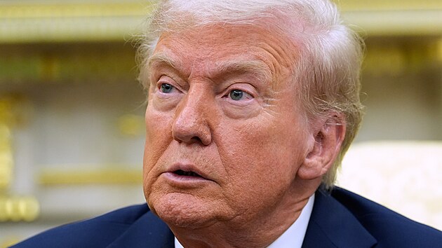 Americký prezident Donald Trump a finský prezident Alexander Stubb se setkali v Oválné pracovně Bílého domu. (9. října 2025)