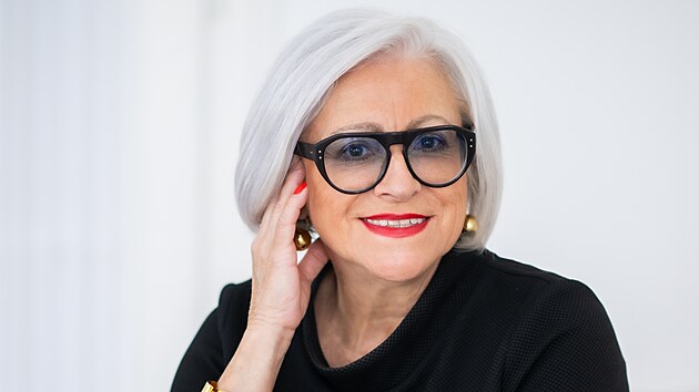 Snaží se o záchranu krejčovského řemesla.