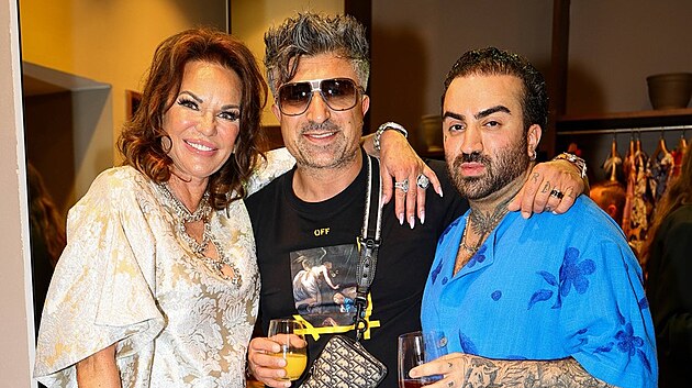 Chico Yildrim je po výhře v loterii hostem řady televizních pořadů. (8. října 2022)